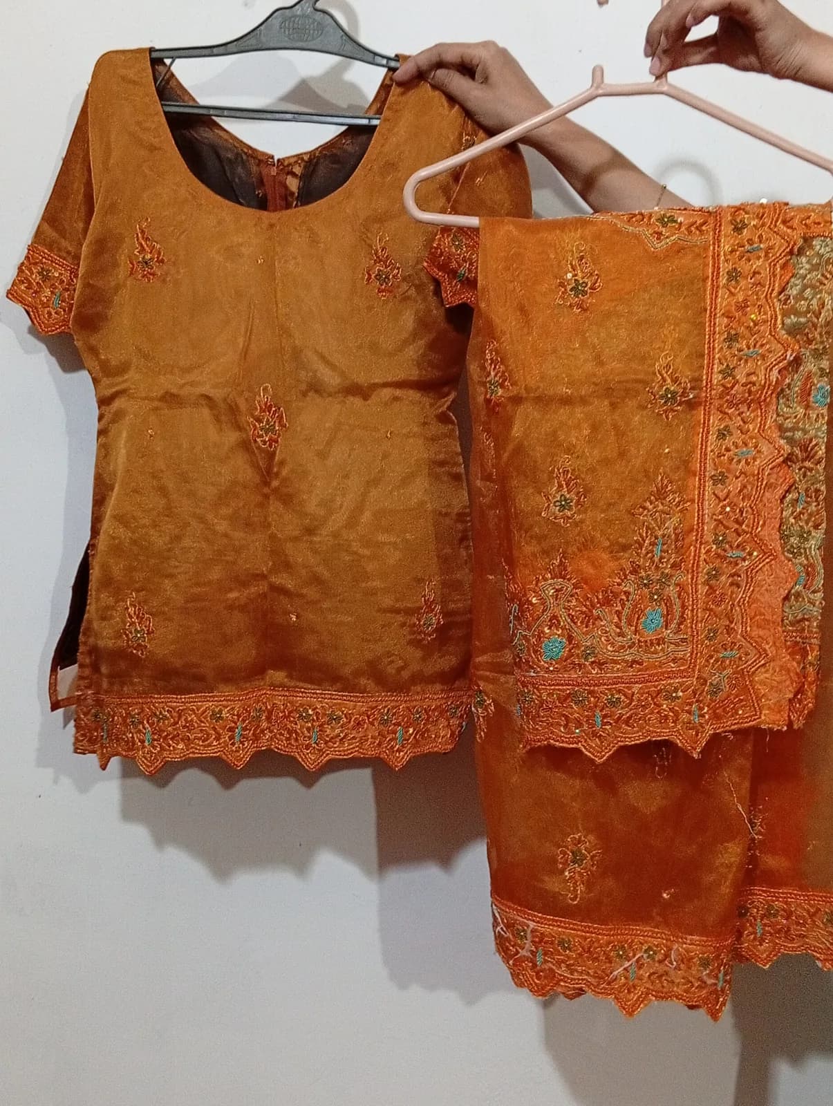 Gorgeous Yellow/Orange  Bridal Dress — photo 2